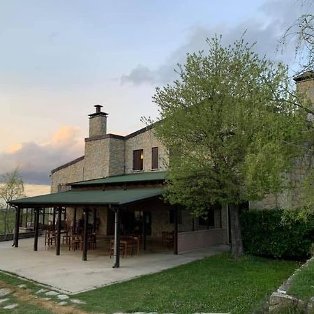 Terrae Eremis: Ristorante, Bar, B&B Roccamorice Εξωτερικό φωτογραφία